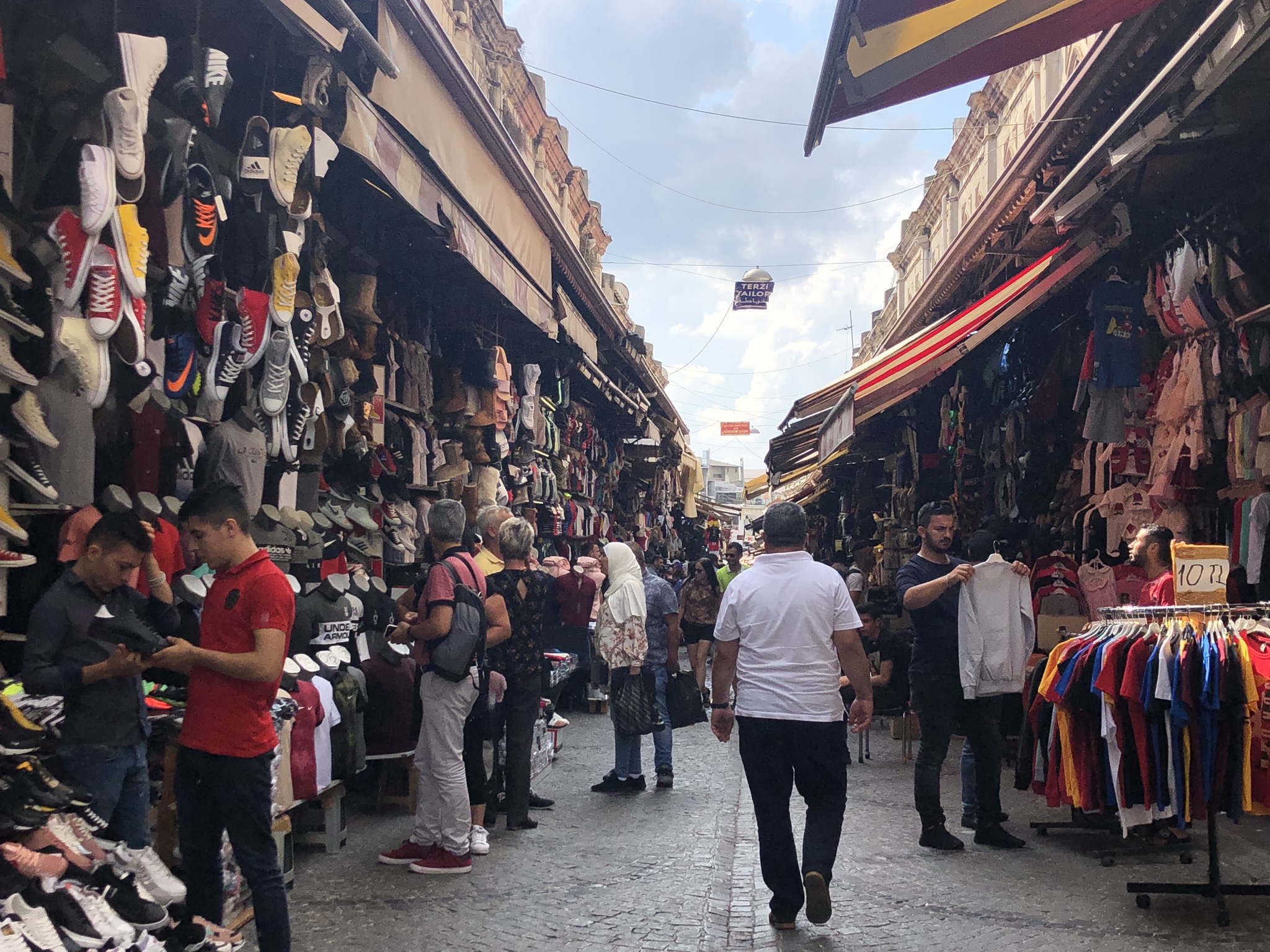 l'extérieur du marché aux épices